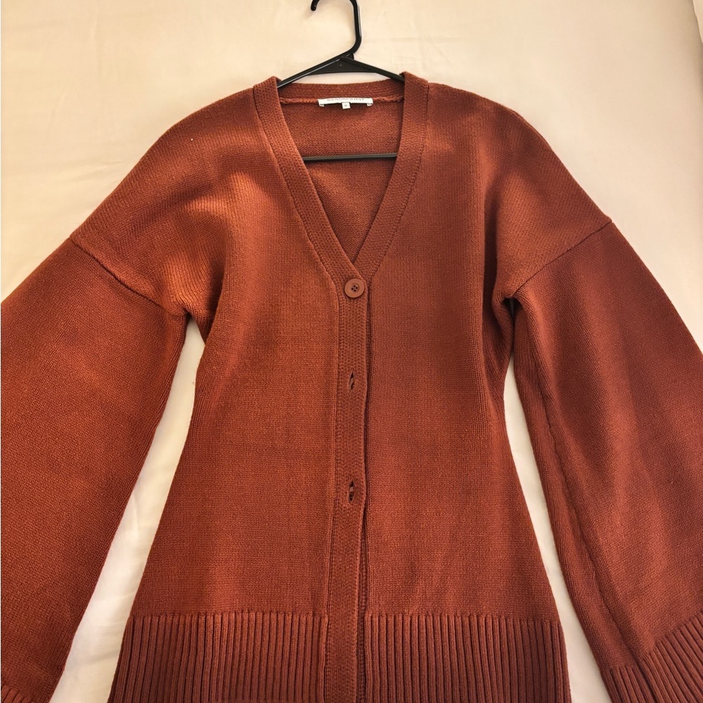 WEWOREWHAT cinched waist cardigan in chestnut Elegant Maroon Button-Up Cardigan - Picture 5 of 9